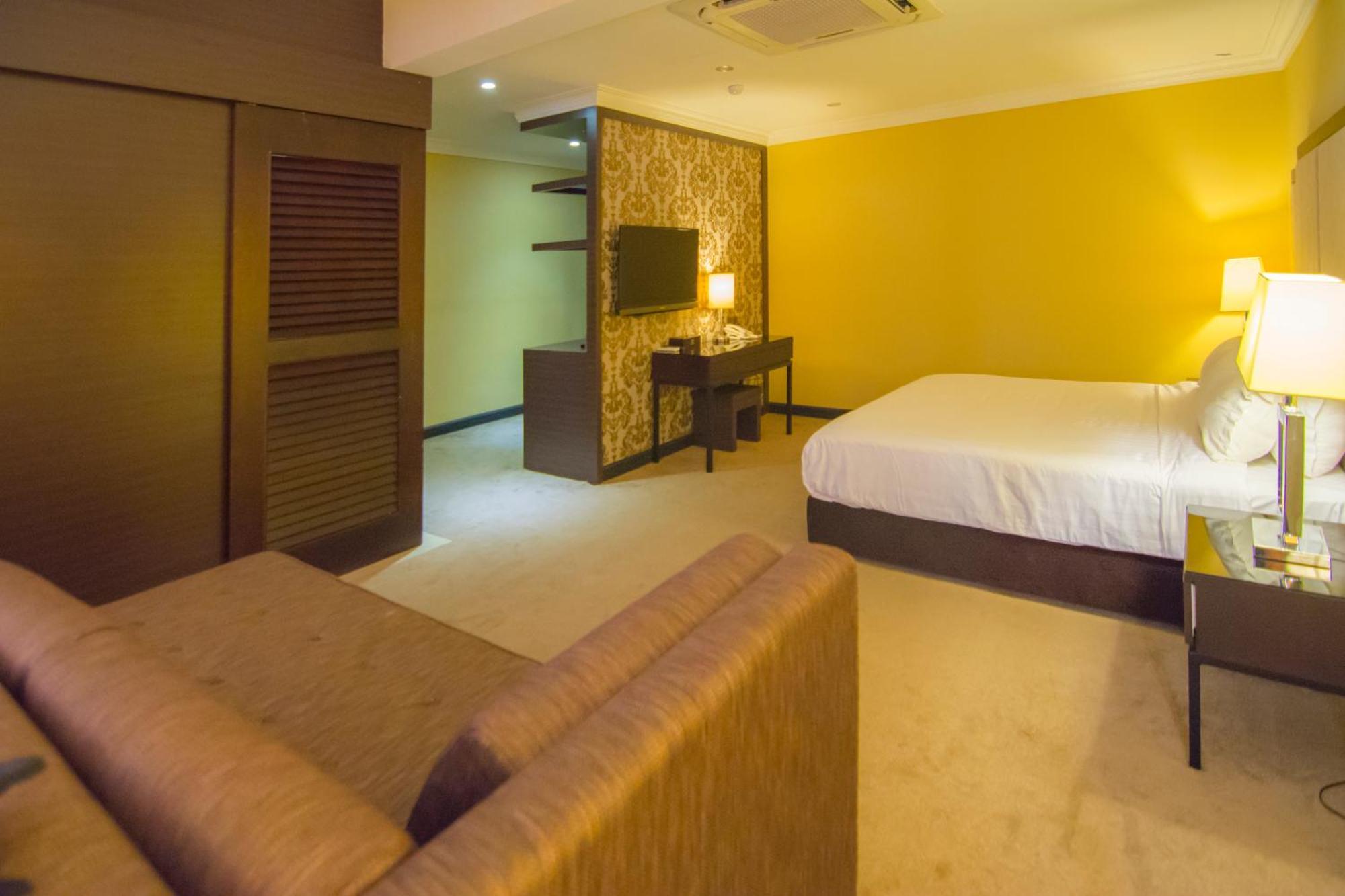 Merdeka Hotel Kluang Dış mekan fotoğraf