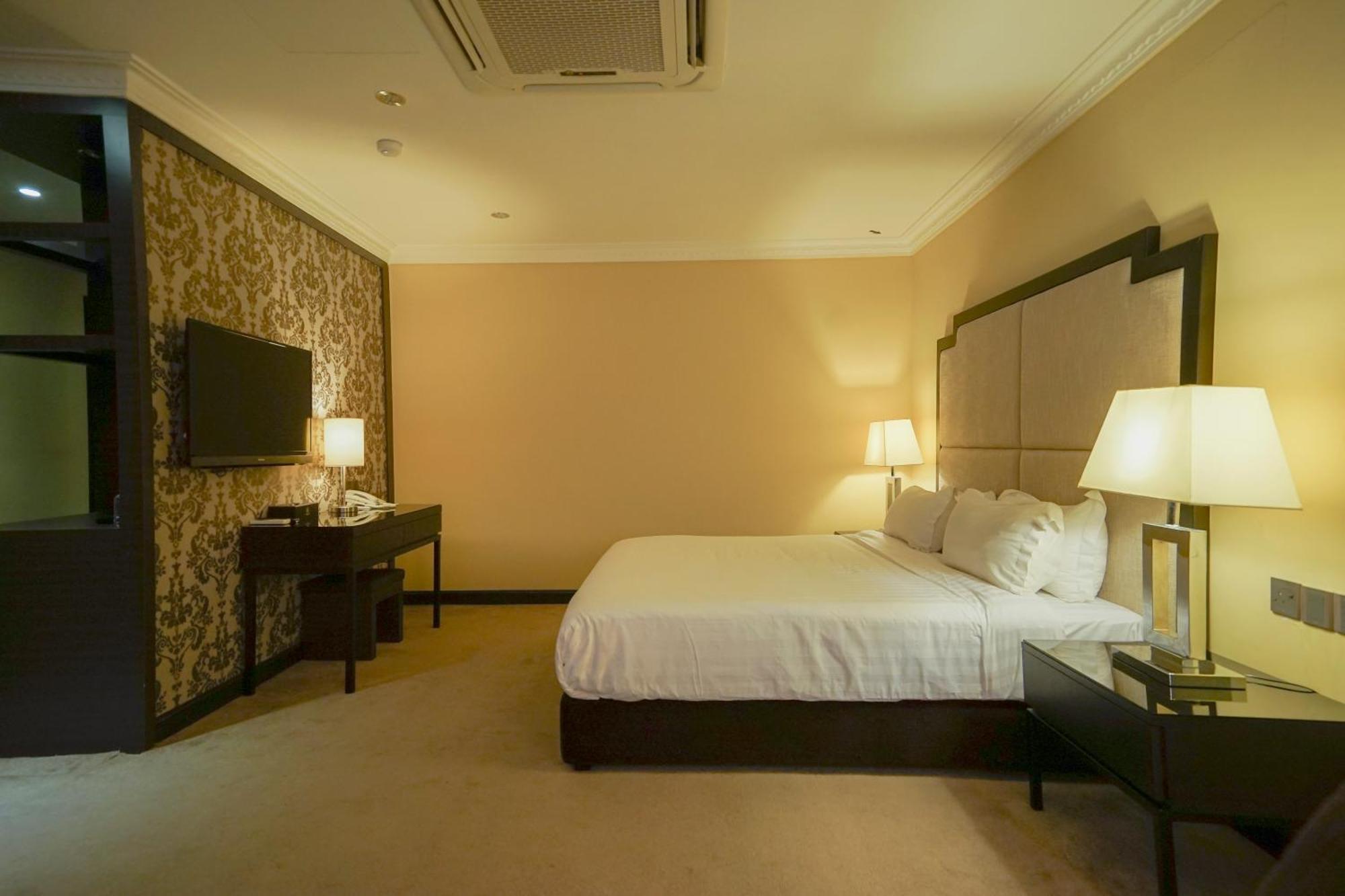 Merdeka Hotel Kluang Dış mekan fotoğraf