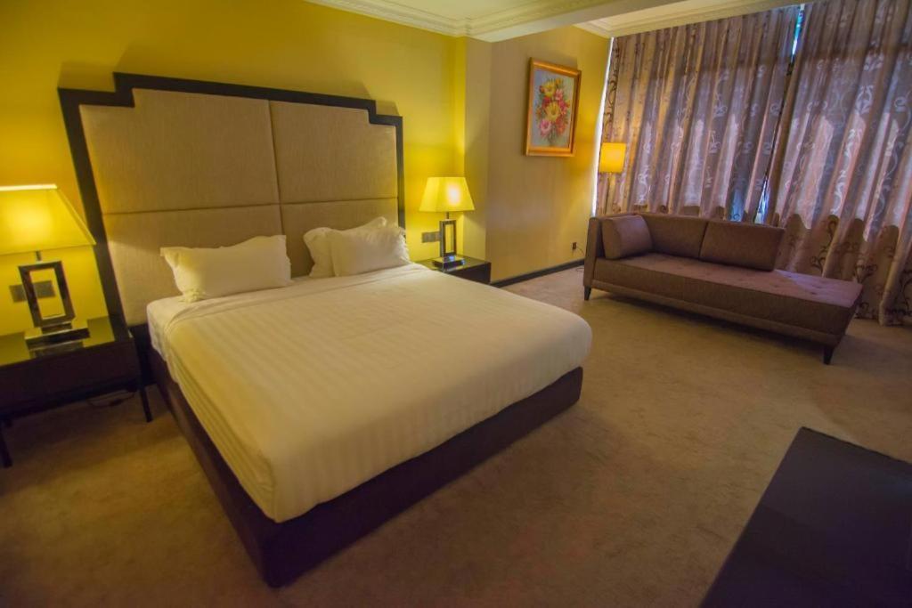Merdeka Hotel Kluang Dış mekan fotoğraf